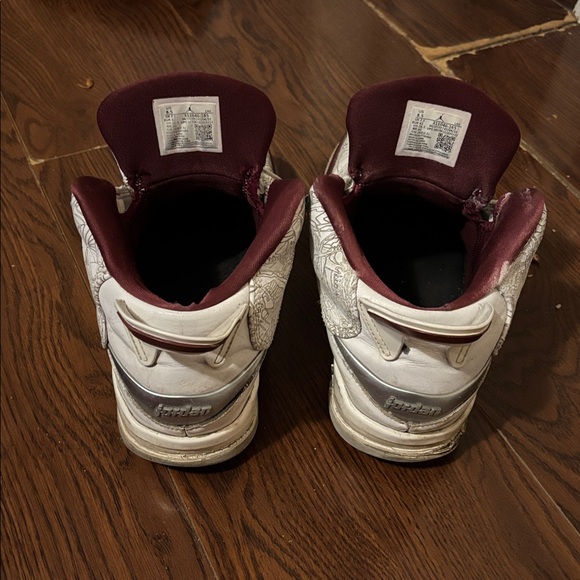 Jordan Sneakers with Maroon and Cream Design - Picture 3 of 4
